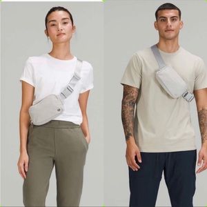 Lululemon everywhere belt bag in grey seal. In good condition.